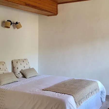 Tres Charmante Maison De Au Coeur Du Village Holiday home